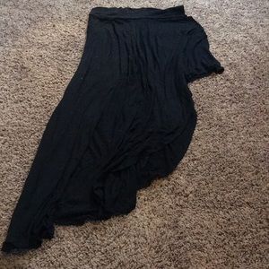 High- low black maxi skirt